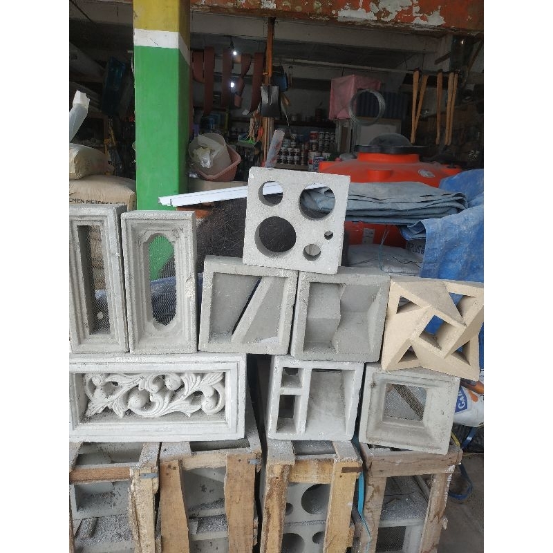 Fentilasi / Loster/Hiasan Dinding Rumah dan Pagar