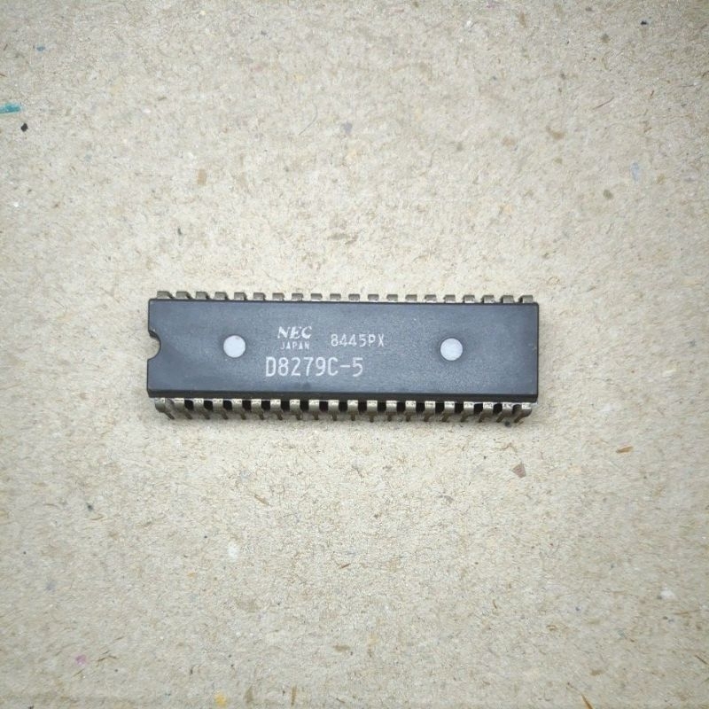 IC UPD 8279C-5