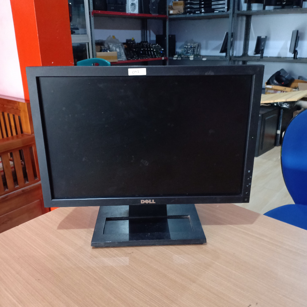 Monitor LCD 17 inch wide screen -  LCD 17 bukan Kotak