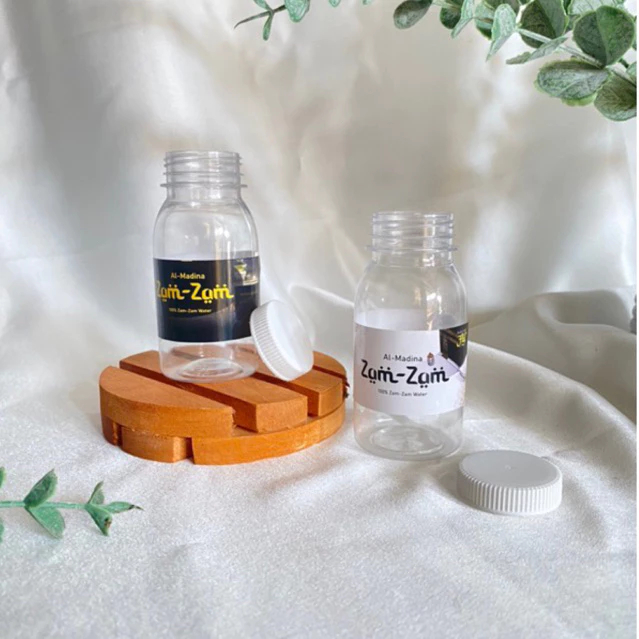 

Botol Air Zam zam 80 ML tersedia warna hitam putih desain cantik Berkah Toko Alif Oleh Oleh Umroh Haji