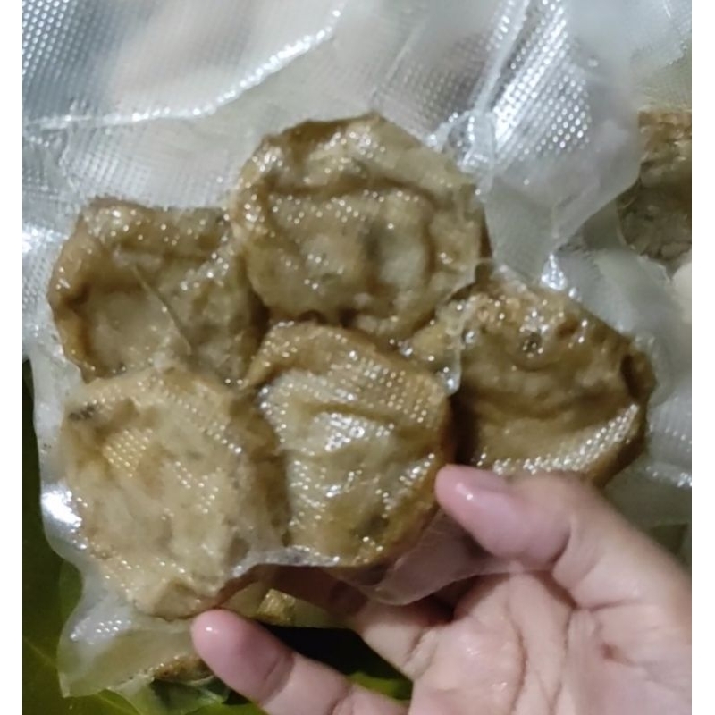 

Pempek kulit ikan tenggiri isi 5
