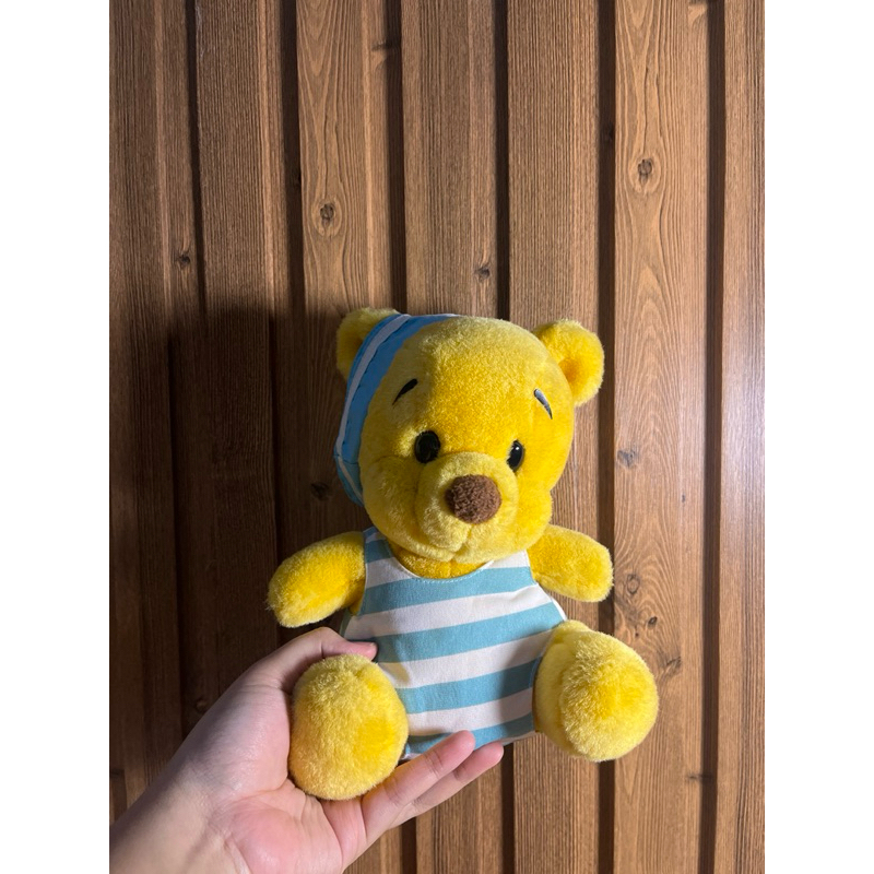 Boneka kado/koleksi Winnie The Pooh kostum vintage Tokyo Disney Resort original