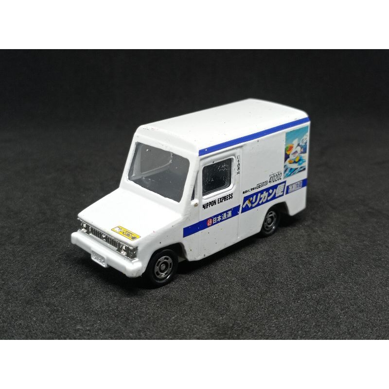 Tomica No.27 Isuzu Hipac Van - Loose China