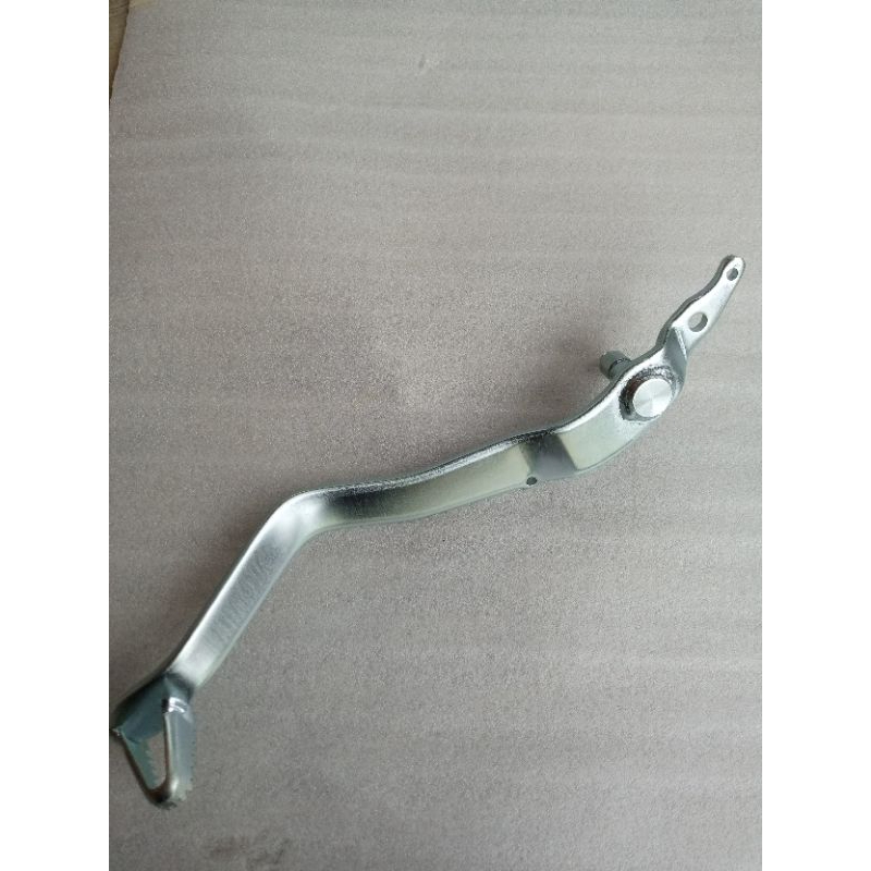 PEDAL REM BELAKANG KAWASAKI KLX 150 ORIGINAL/pedal rem klx original kawasaki
