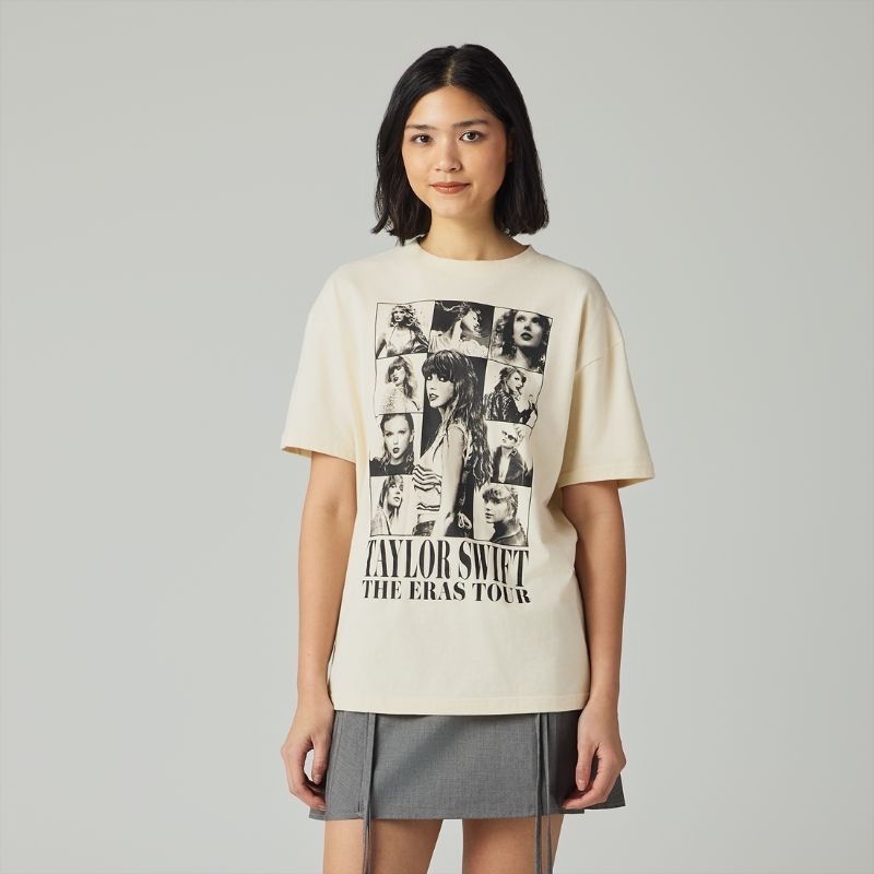 (Ready Stock) Official Merch Taylor Swift The Eras Tour Beige Cream T-Shirt Tshirt and INTERNATIONAL