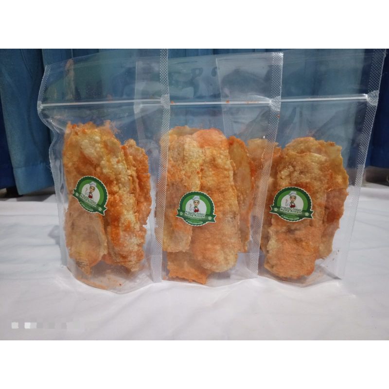

kripik tette (Singkong) goreng/ sudah matang rasa balado