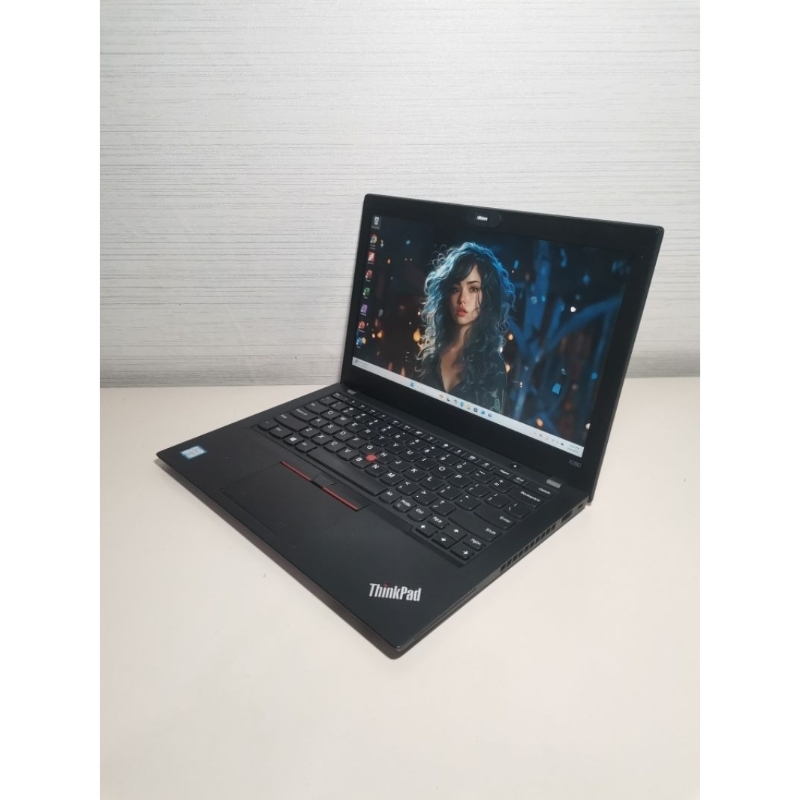 Laptop Lenovo Thinkpad X280 Core i7 (8/256) Nvme, 12" inch FHD
