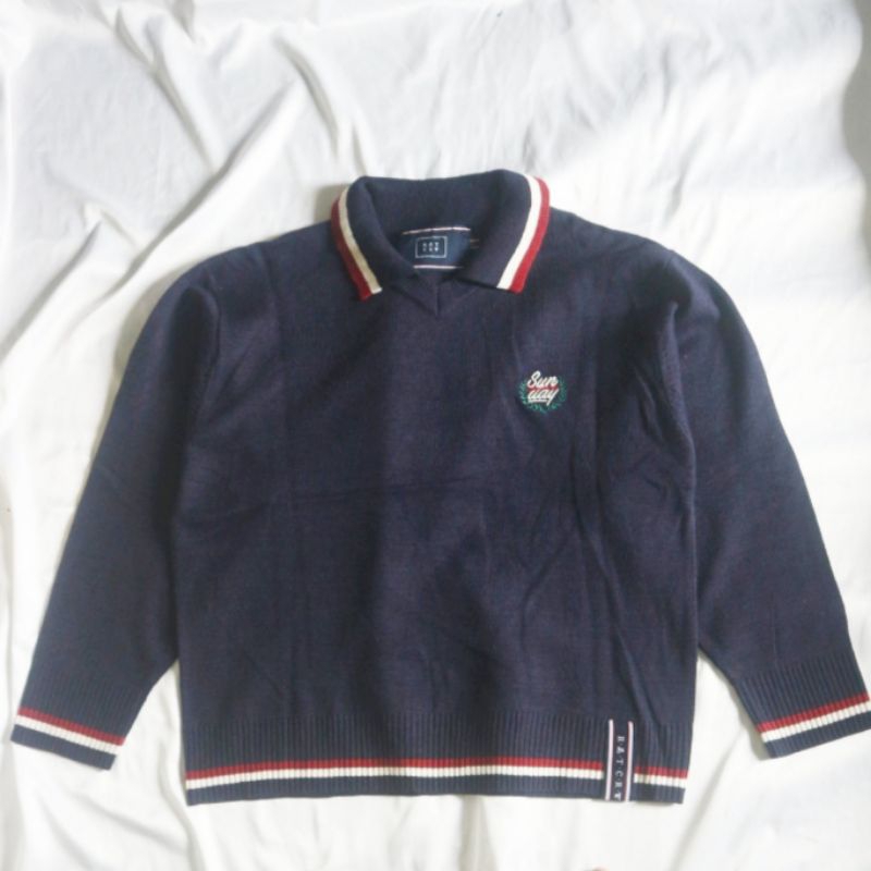 ROMANTIC CROWN Collar Unisex Korean Idol Navy Ecru KerahBahan Tipjs Knitwear Sweater Sweatshirt Crew