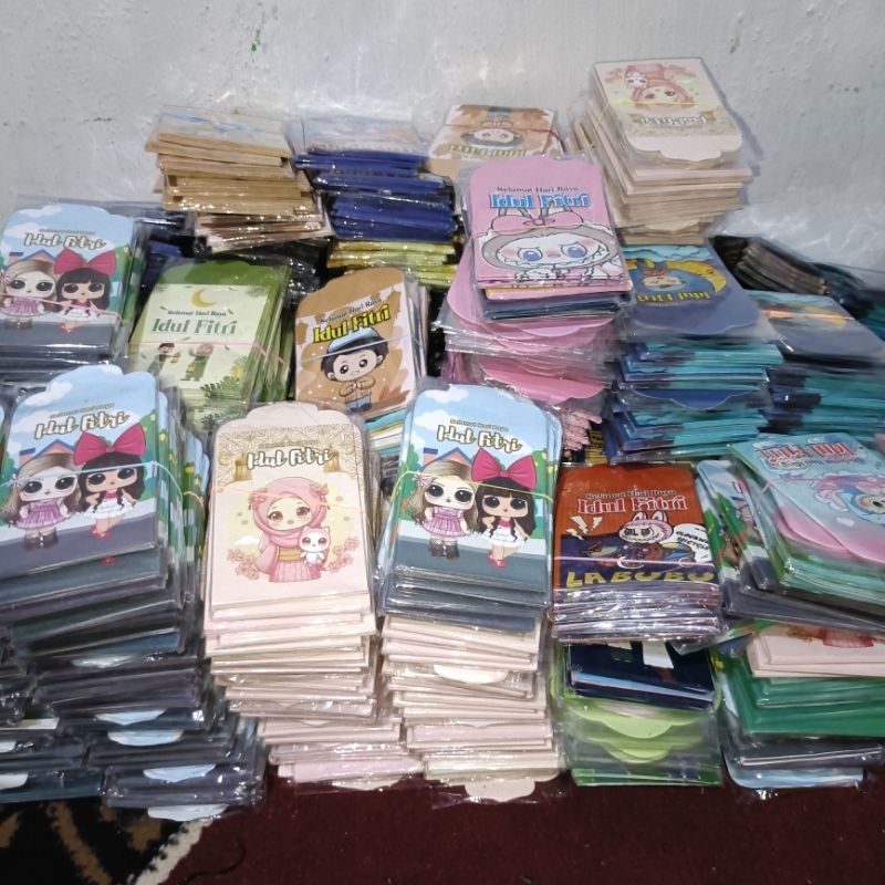 

Amplop lebaran ukuran medium