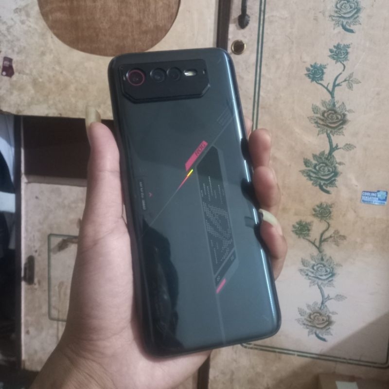 Asus rog Phone 6
