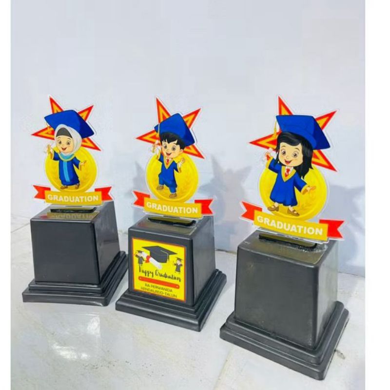 Piala Wisuda TK Model Bintang Plakat Wisuda Anak Model Bintang Toga Piala Wisuda Akrilik Custom