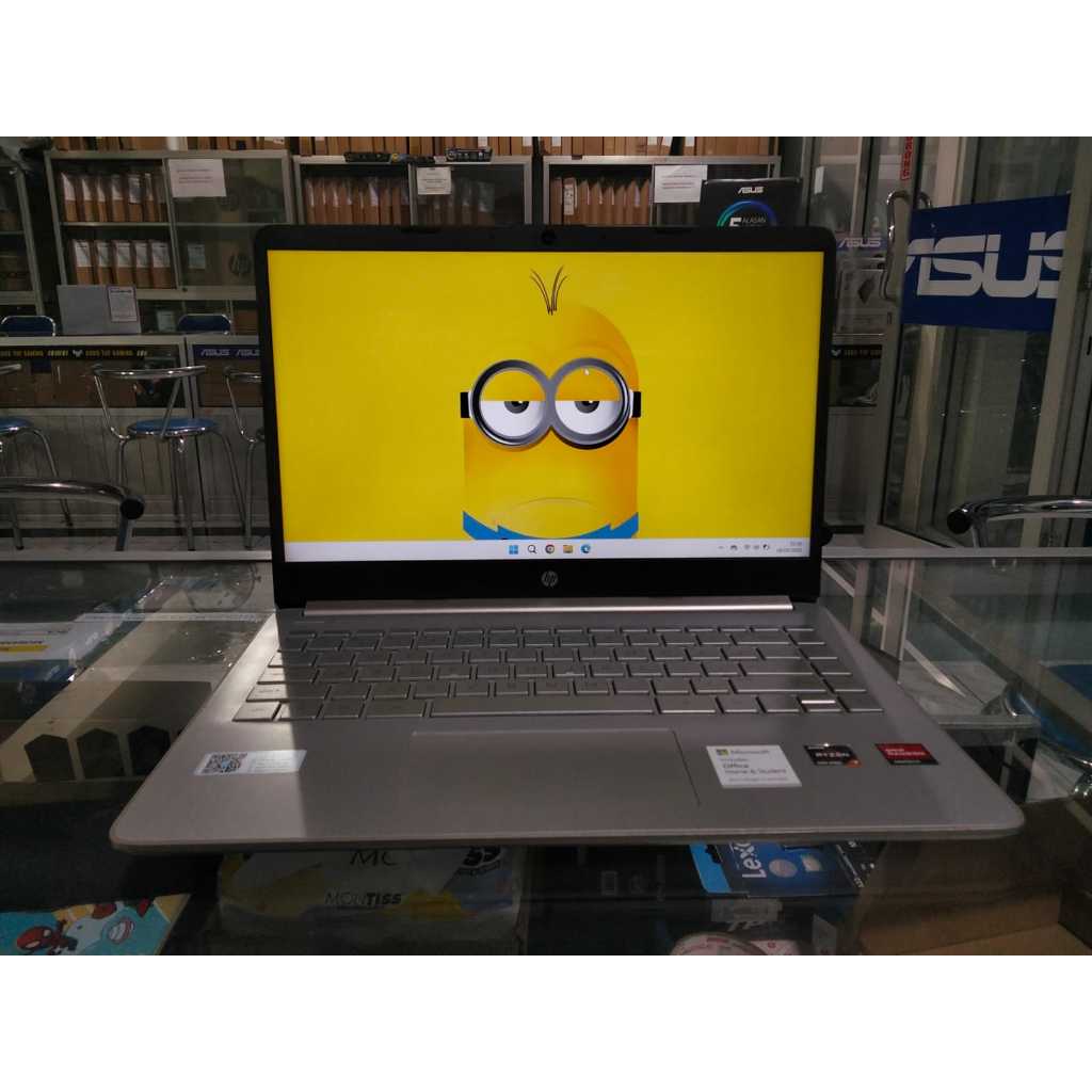 Laptop HP 14S FQ1037AU Ryzen 7 5700U RAM 8GB SSD 512GB 14"