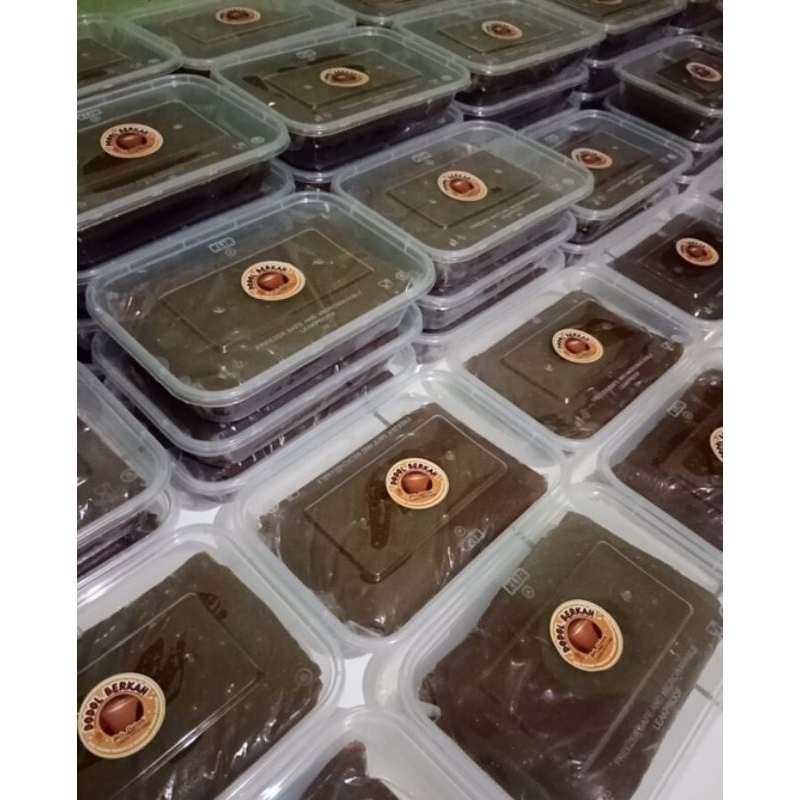 

Dodol Betawi Khas Ujung Harapan