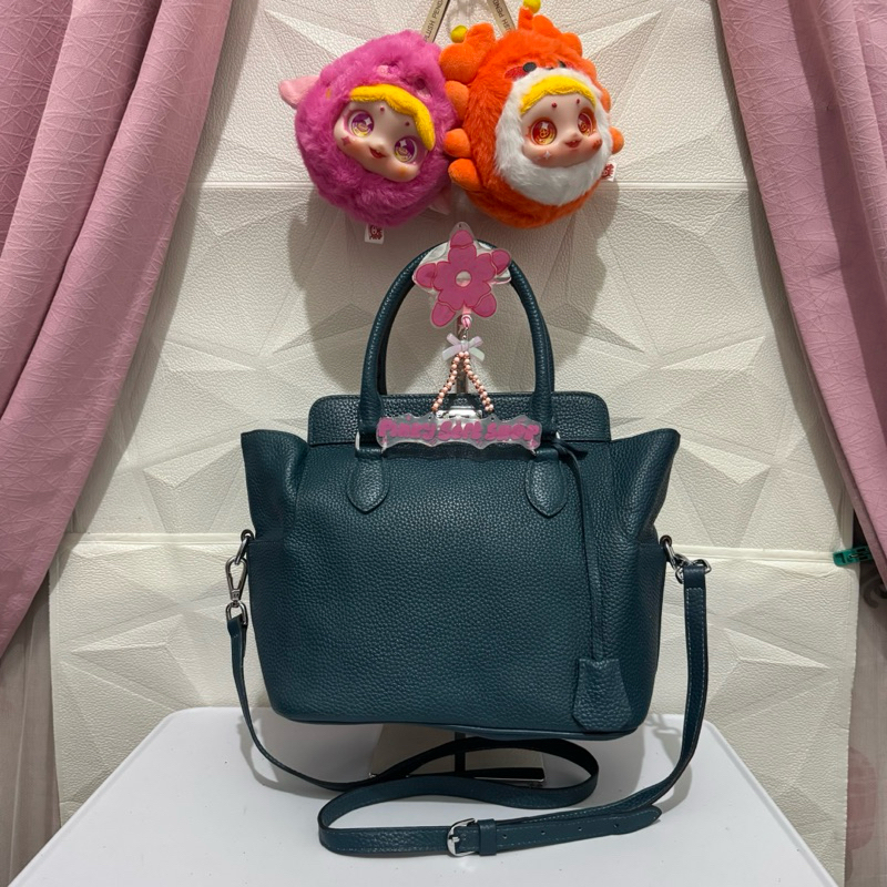 tas sling bag kulit asli. tas sling bag wanita tosca tua preloved