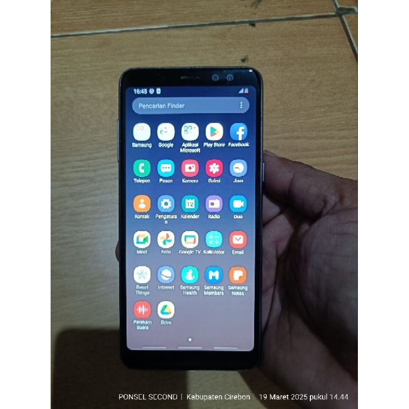samsung A8 2018 rqm 4/32 second