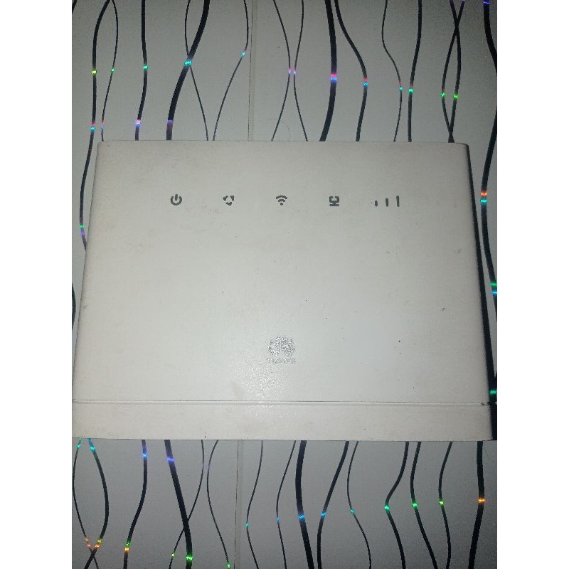 modem HUAWEI b315s-607 unlock all operator 4g ( bekas )