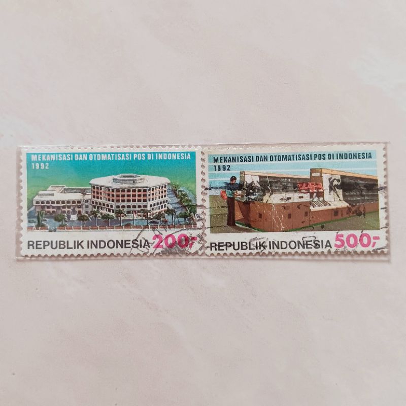 

(AC) Perangko Indonesia 1992 Mekanisasi dan Otomatisasi Pos di Indonesia Set Lengkap 2 pcs Used
