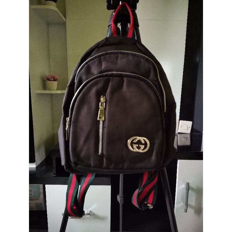 TAS GUCCI RANSEL WANITA PRELOVED