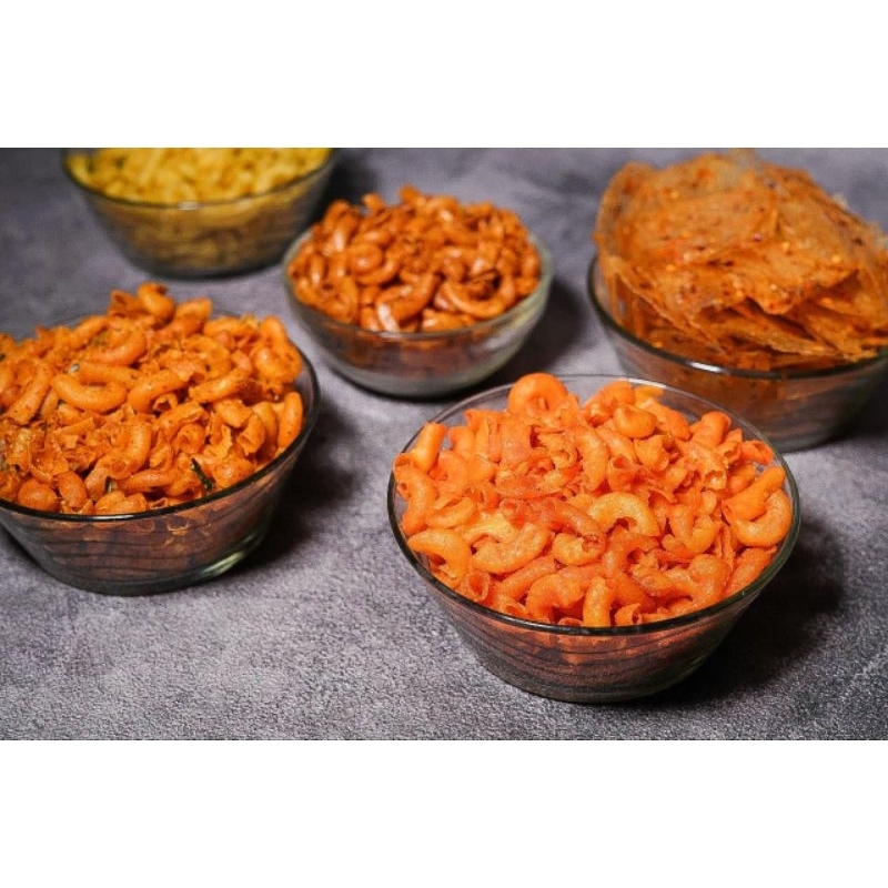 

Makaroni Aneka Rasa by Dis.HumanSnack