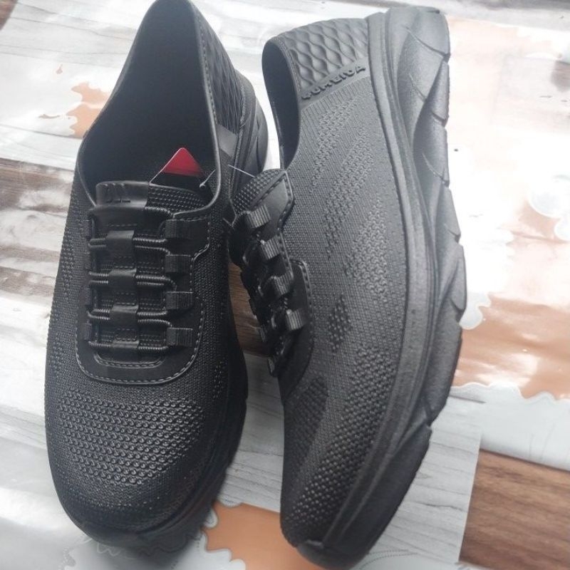 Sepatu Pria Pansus Karet YM G2514 Hitam
