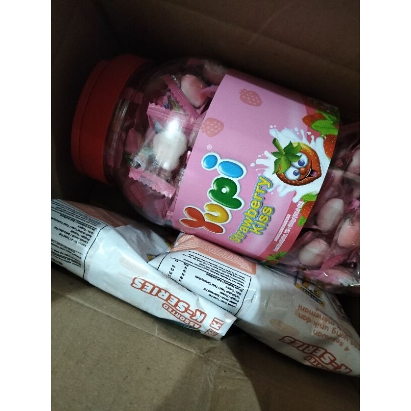 yupi 1 toples + mintz 2