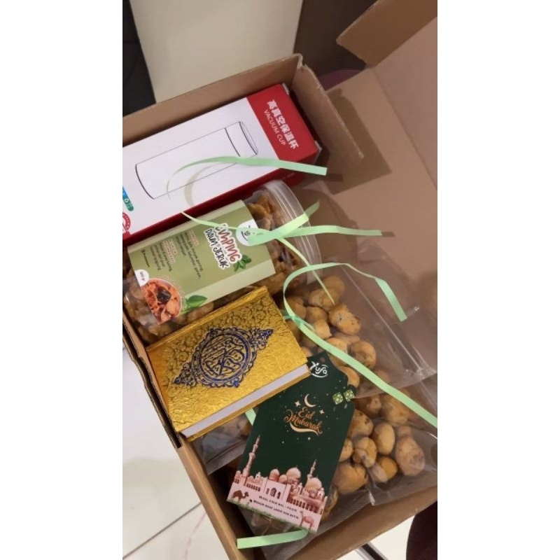 

Hampers Lebaran / bingkiran lebaran / paket lebaran / parcel lebaran