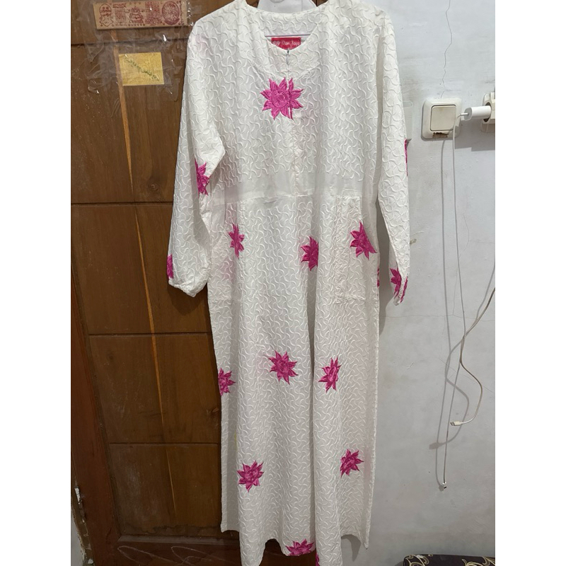gamis putih bordir