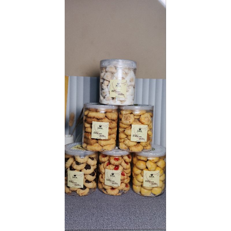 

TERMURAH ❗❗❗6 TOPLES KUE LEBARAN UKURAN 500-600ML