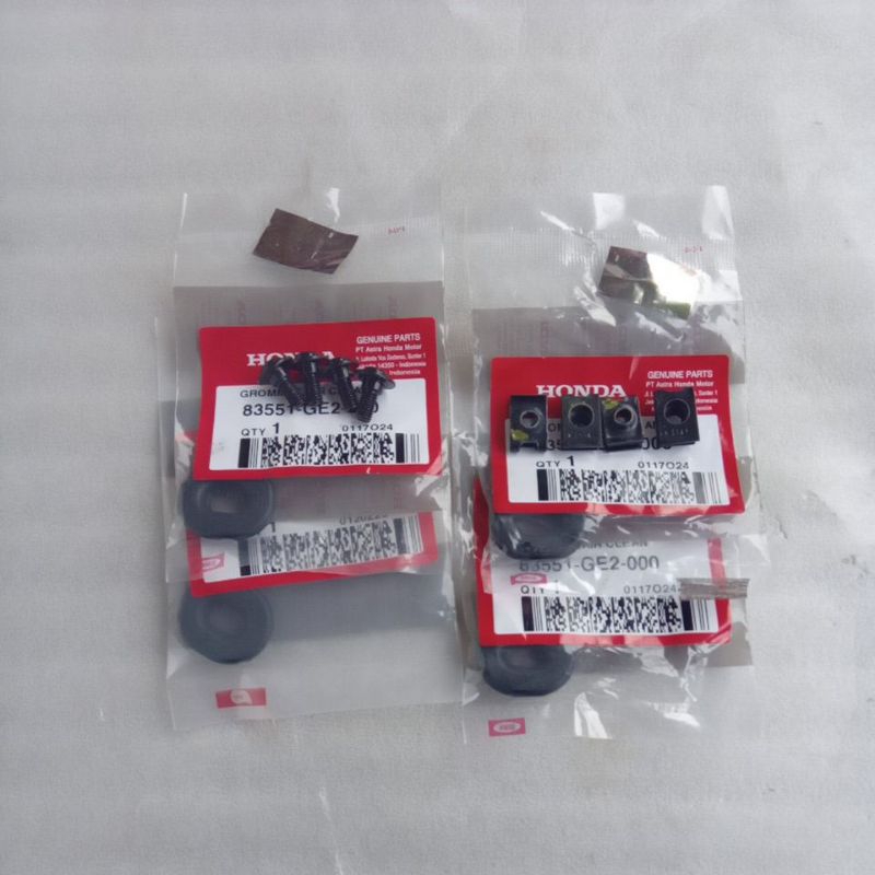 Baut Karet Cover Body Set Midlle Kanan Kiri Honda Cbr150 Old