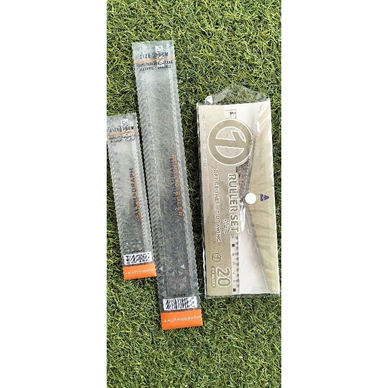 

Alphagraph Staples Penggaris Akrilik/Penggaris Bening/Penggaris Transparant Set 16cm 30cm