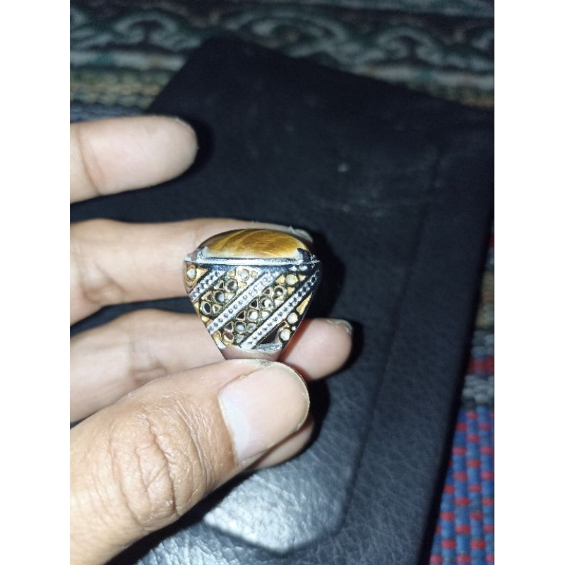 Batu akik sepuh batu Bertuah asli kebumen