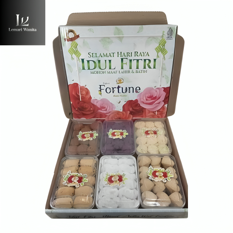 

Kue Kering Lebaran 2025 Shangrila Fortune Isi 6 Toples Cookies Termurah