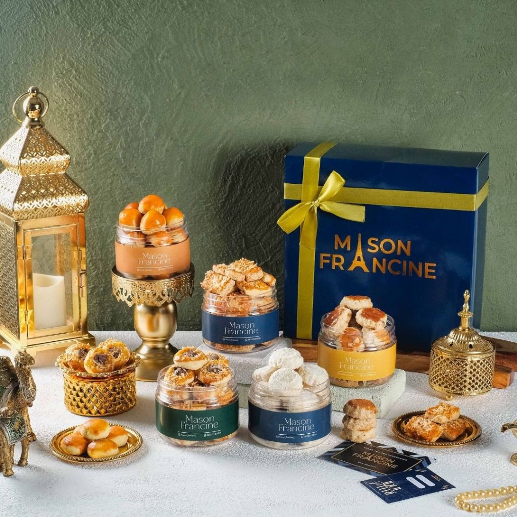 

Premium Hardbox Cookies Wisjman Murah Kue Kering Idul Fitri