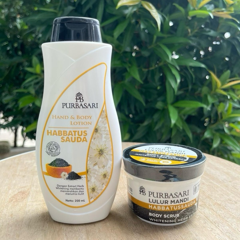 Paket Purbasari Hand & Body Lotion Habbatussauda 200 ml + Purbasari Lulur Mandi Habbatussauda Body S