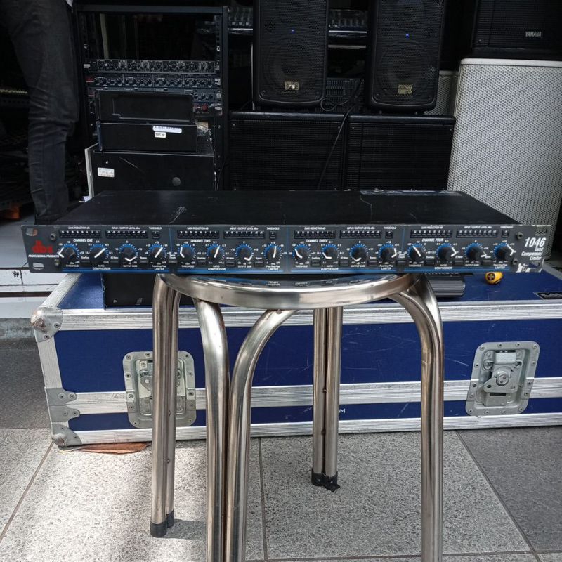 Original DBX1046 USA 4CH COMPRESSOR LIMITER