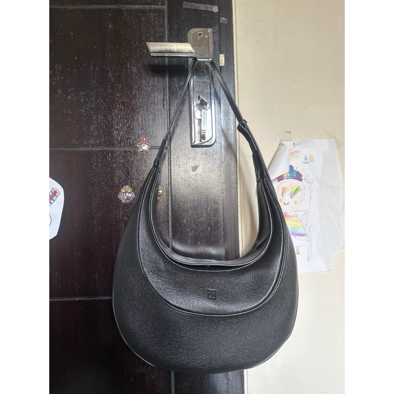 tas purotti hitam structured multiways bag