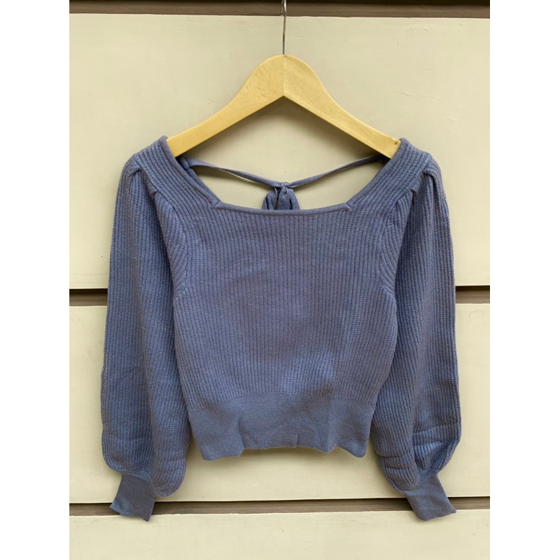 Rajut crop lengan balon