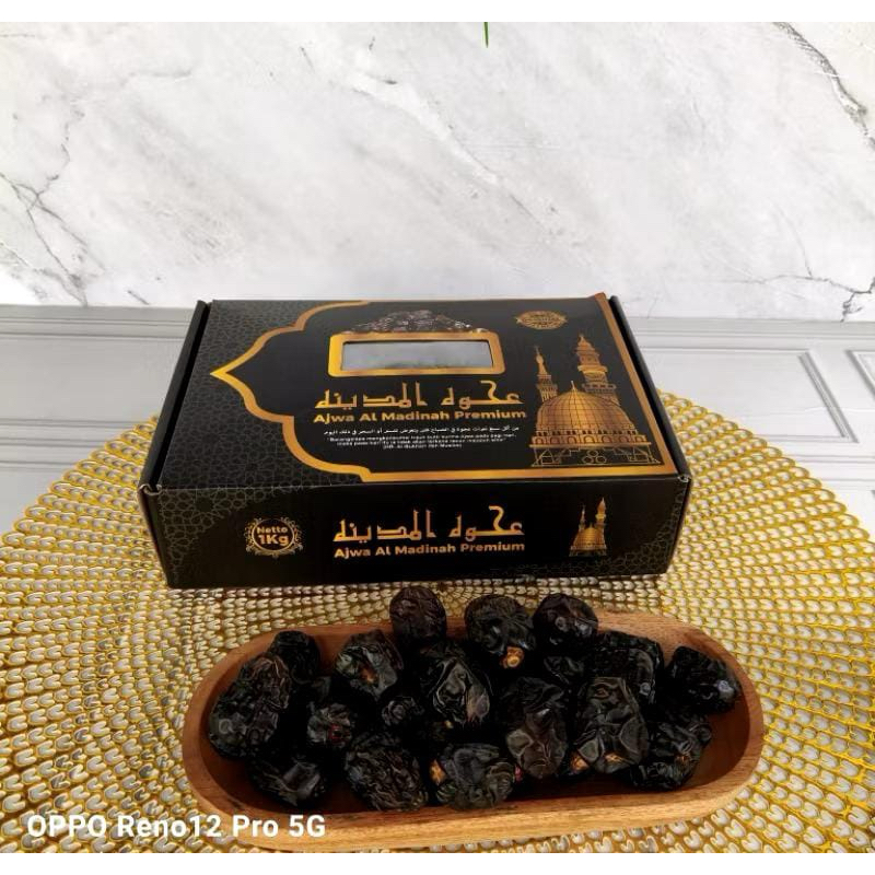 

KURMA AJWA MADINAH