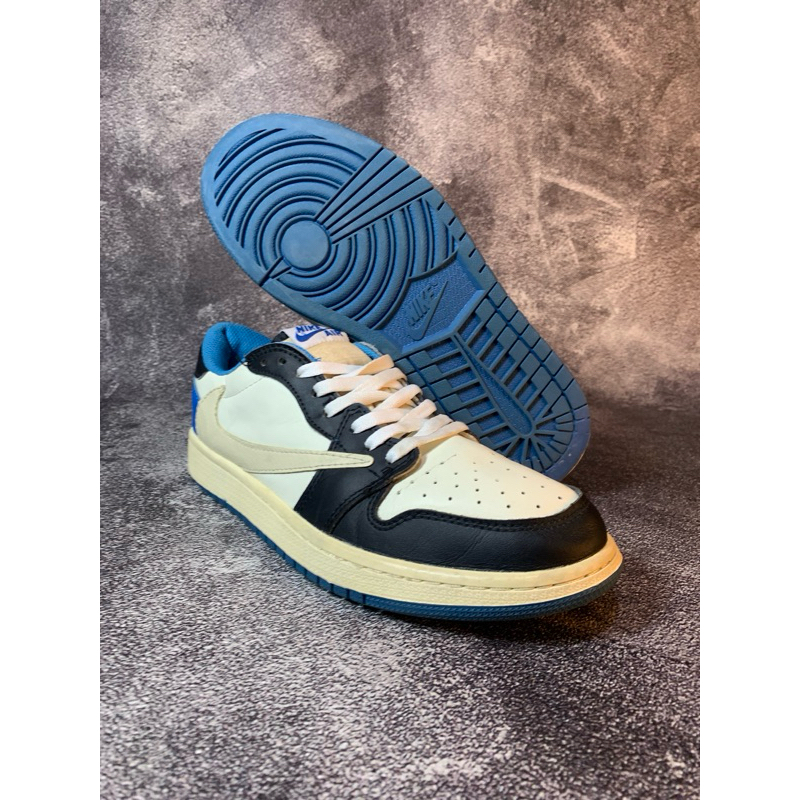 Sneakers pria murah size 43
