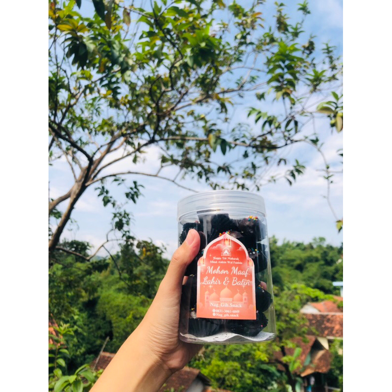 

Hampers lebaran Coklat balss toples uk 800ml