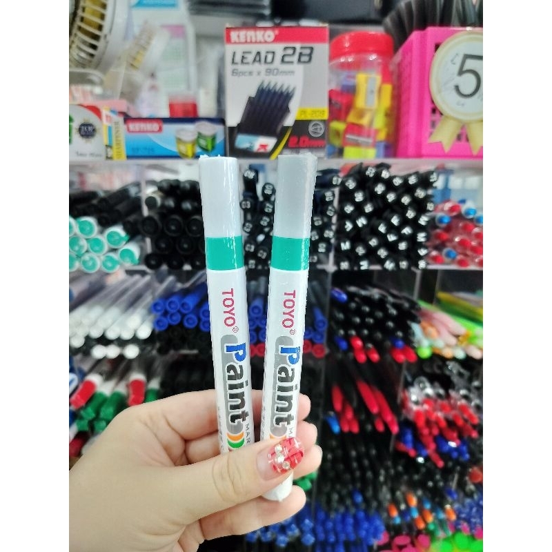 

Spidol Paint Marker Hijau ( 1 pcs )