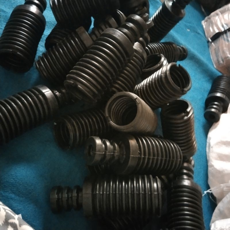 STOPPER BOOT SHOCK MOBIL AVANZA ONDERDIL SPAREPART