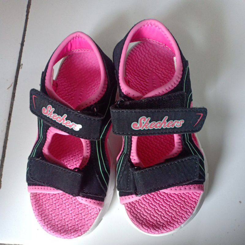 preloved sepatu sendal anak Skechers