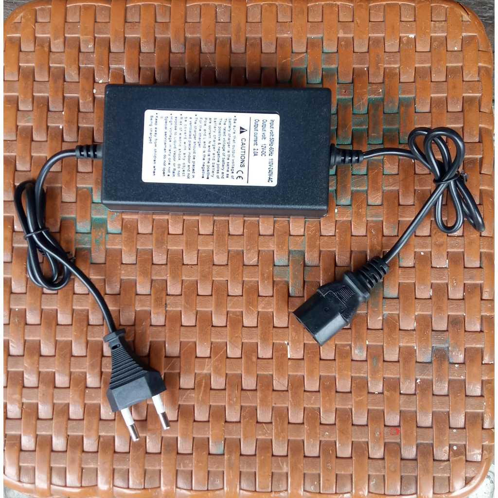 Charger untuk Alat Semprot Hama Elektrik / Charger Baterai
