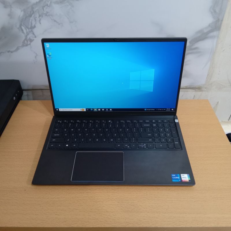 Dell Vostro 15 5510 Core I7 Gen 11th Ram 16 GB Ssd 256 GB Original Mulus Grade A