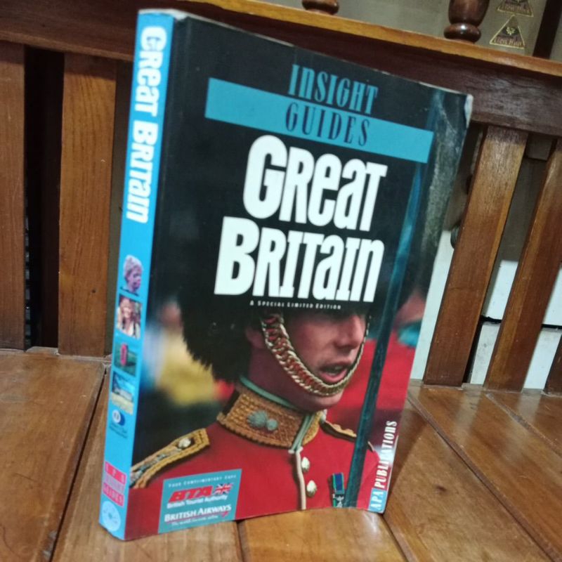 GREAT BRITAIN INSIGHT GUIDES