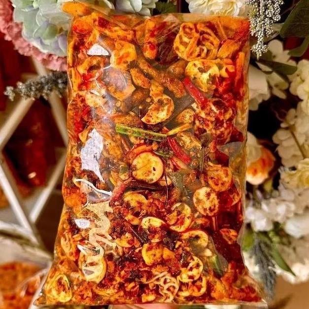 

1KG Seblak Kerupuk Kering Campur/Mix Kerupuk Jengkol/Beton/Pedo/Basreng/Sebring Kerupuk Bawang