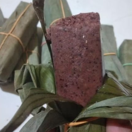 

Trasi Homemade Baru Bungkus Daun