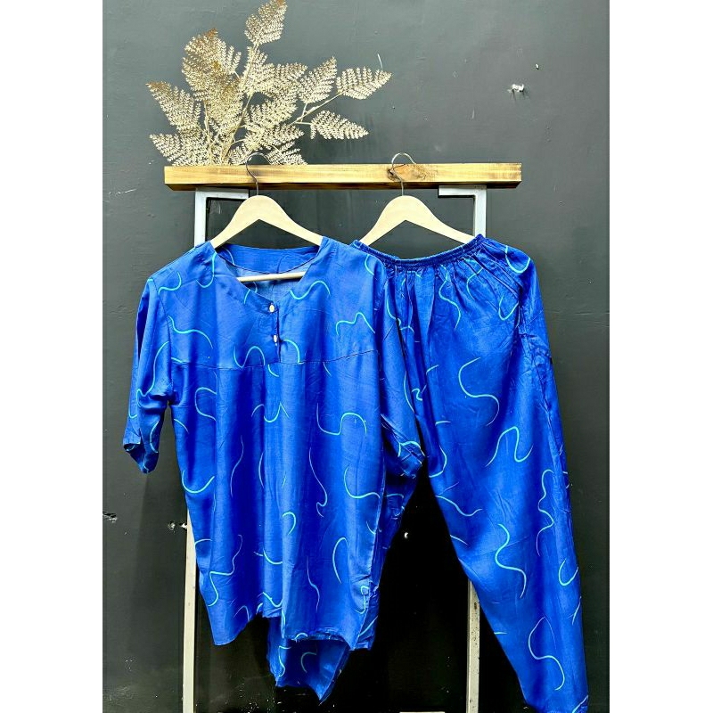 Piyama Wanita One Set Motif Cacing Bahan Rayon