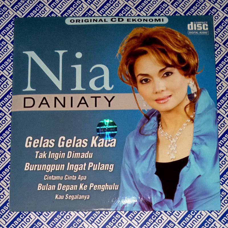 CD Nia Daniaty - Gelas Gelas Kaca
